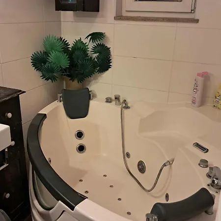 Lolita In Rose Resort,