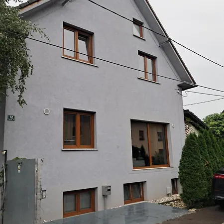 Ostanak kod kuće Lovely In Rose Resort,