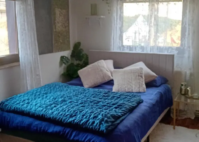 Lovely In Rose Resort, Liubliana