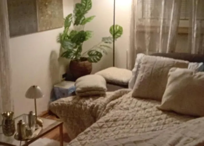 Lovely In Rose Resort, Homestay