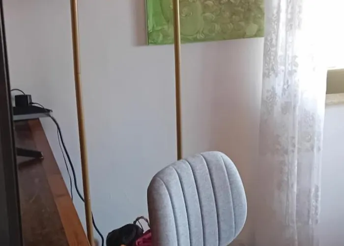 Homestay Lovely In Rose Resort, Ljubljana